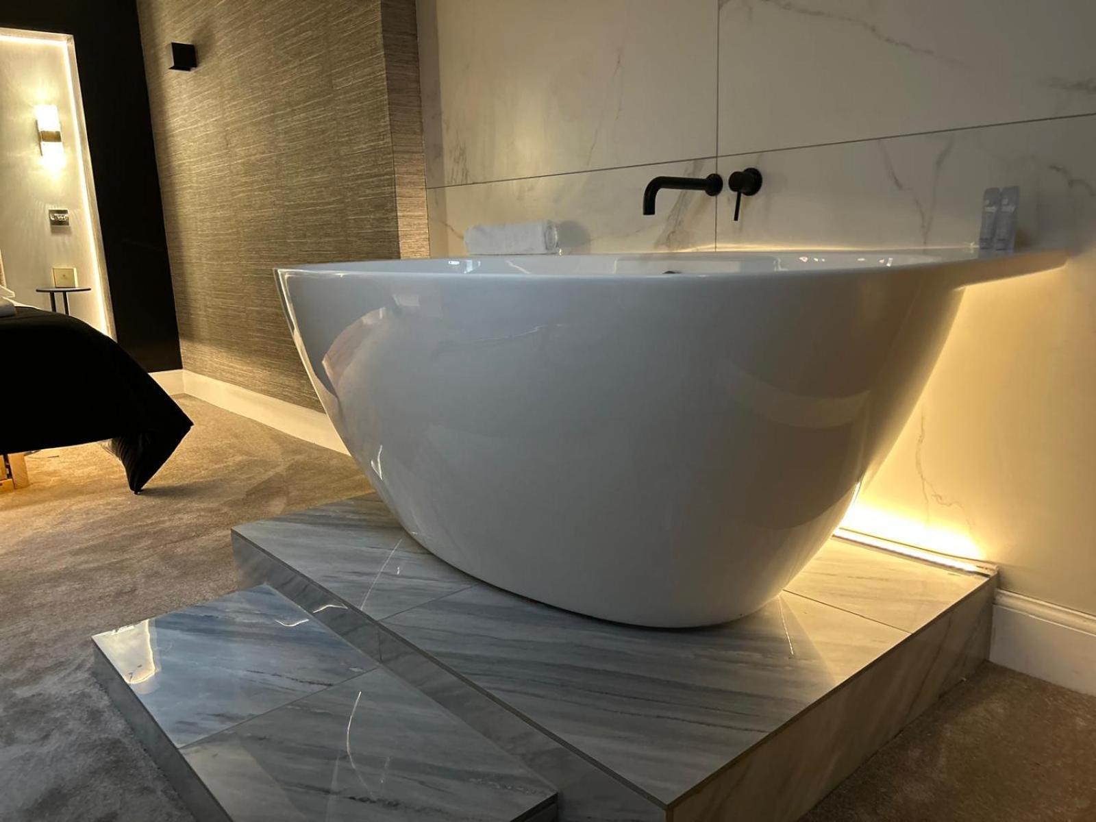Апартаменти Luxury 1Bed Retreat Единбург Екстер'єр фото