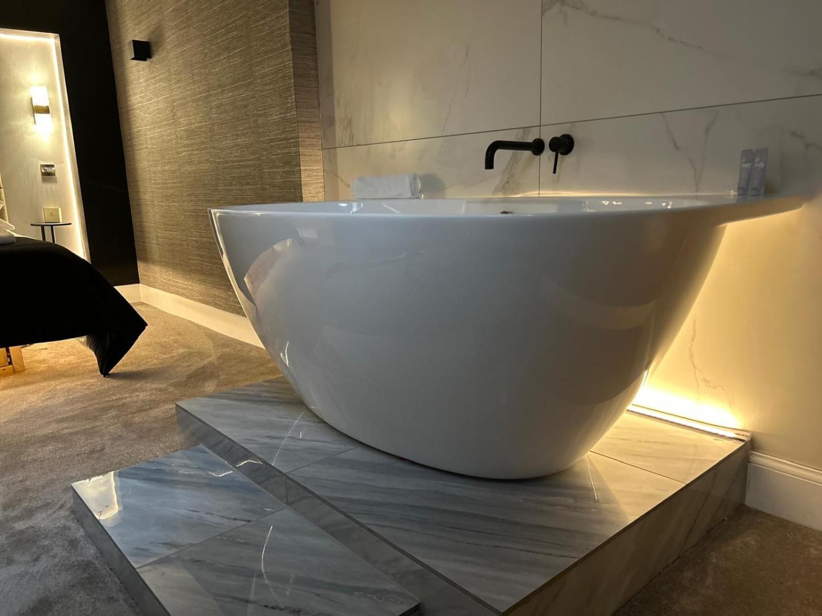 Апартаменти Luxury 1Bed Retreat Единбург Екстер'єр фото